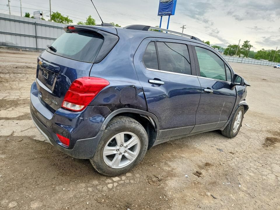 2018 CHEVROLET TRAX 1LT 3