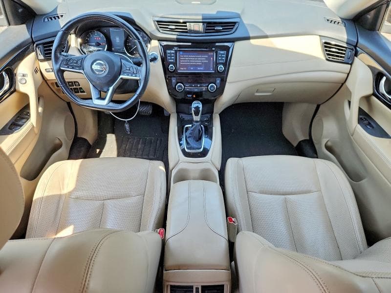 2017 NISSAN ROGUE SL 8