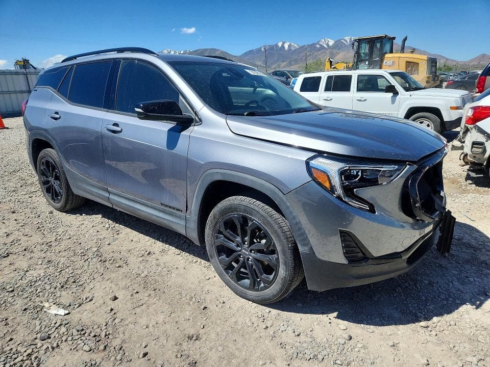 2020 GMC TERRAIN SLE 4