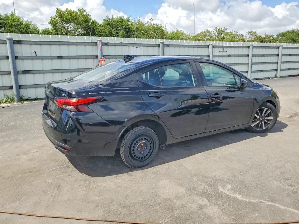 2021 NISSAN VERSA SV 3