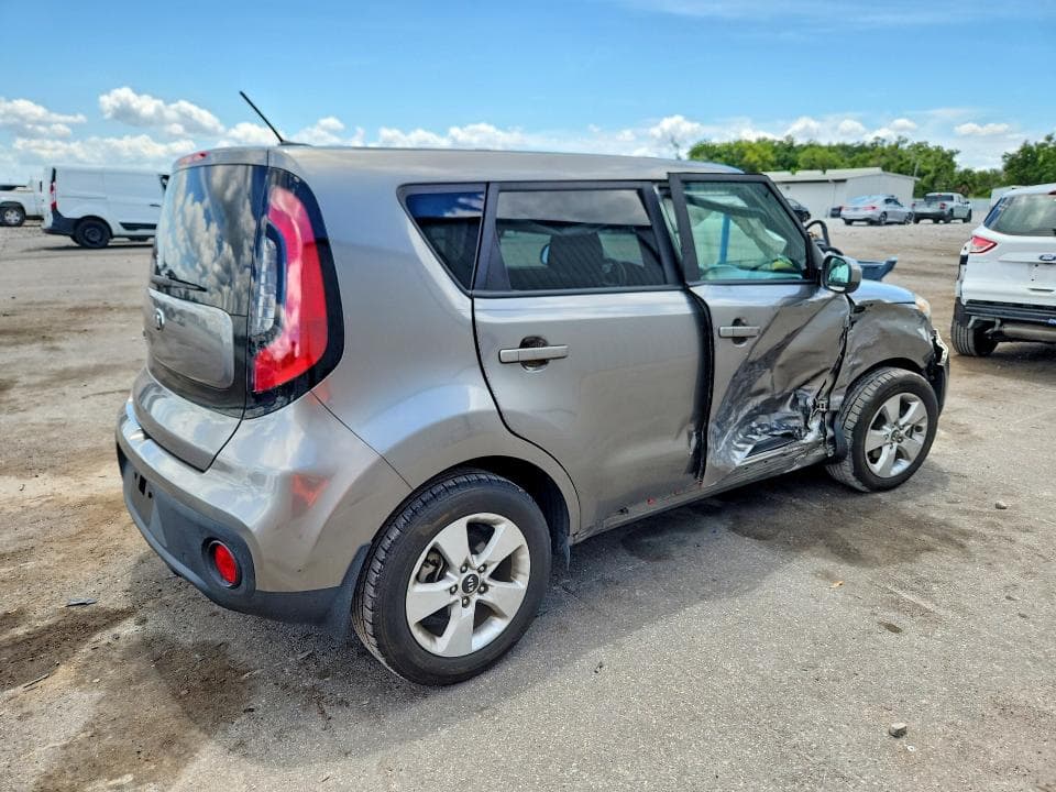 2018 KIA SOUL BASE 3