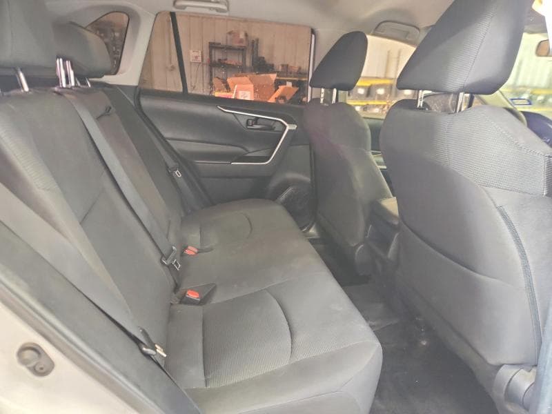 2021 TOYOTA RAV4 LE 11