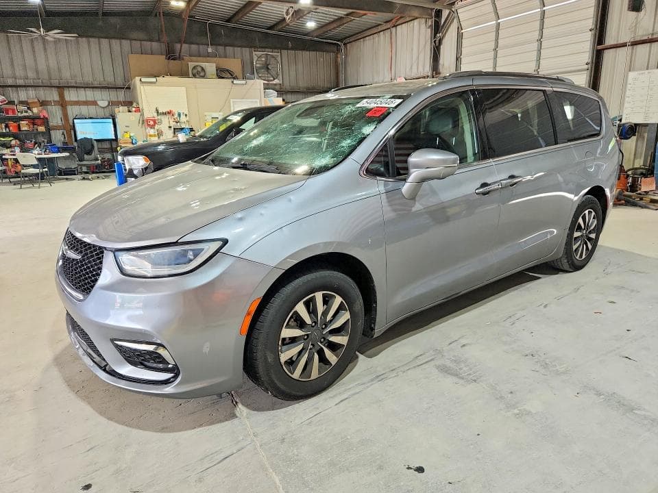 2021 CHRYSLER PACIFICA TOURING L - 1