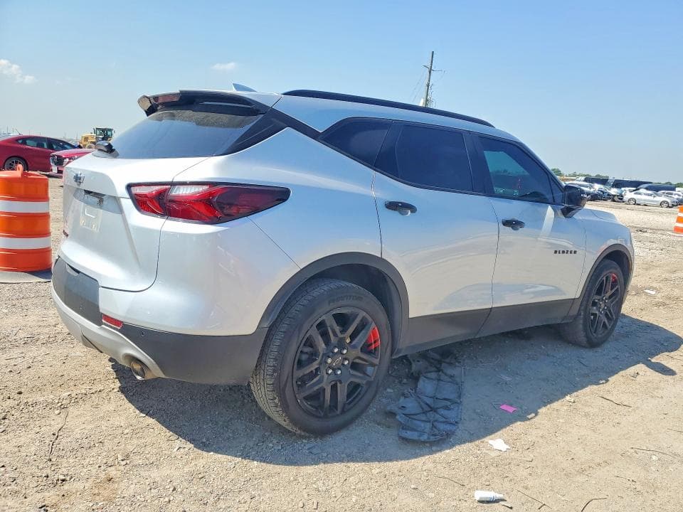 2022 CHEVROLET BLAZER 2LT 3