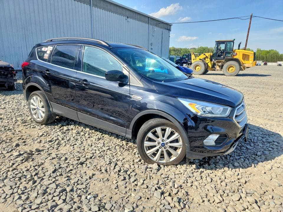 2019 FORD ESCAPE SEL 4