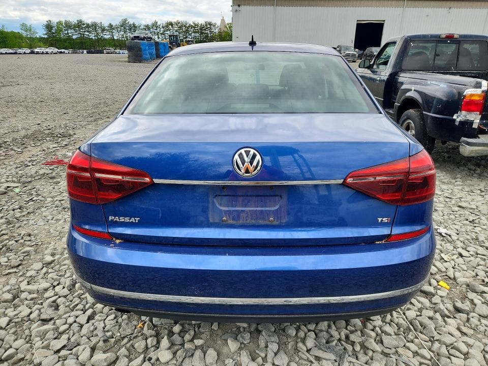 2017 VOLKSWAGEN PASSAT S S 6