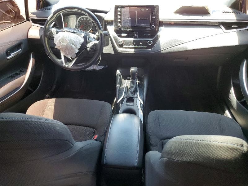 2021 TOYOTA COROLLA SE 8