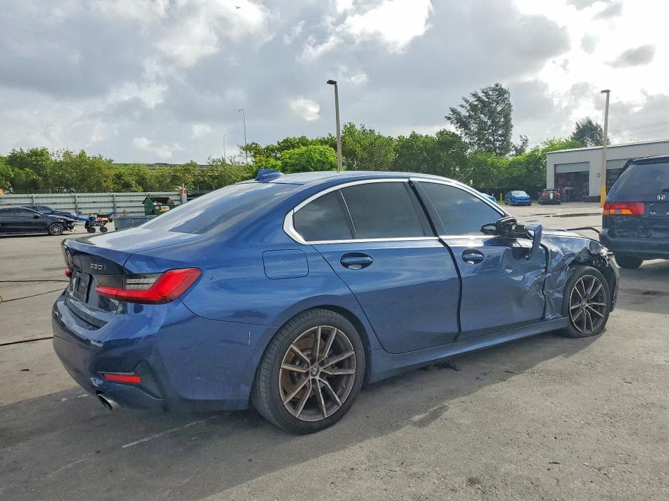 2021 BMW 330I 3
