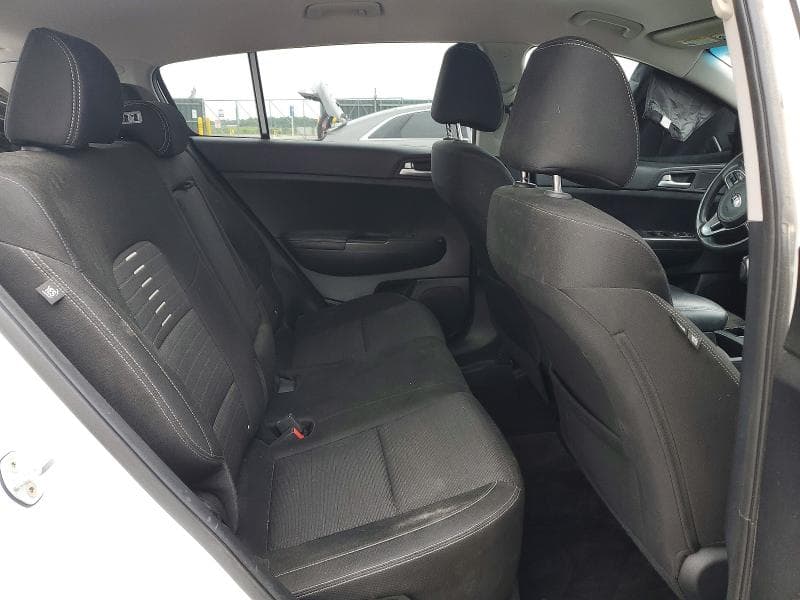 2017 KIA SPORTAGE 11