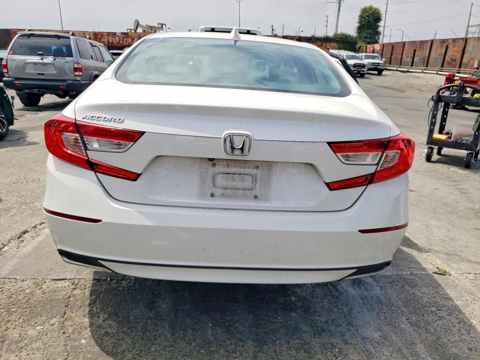 2018 HONDA ACCORD LX 6