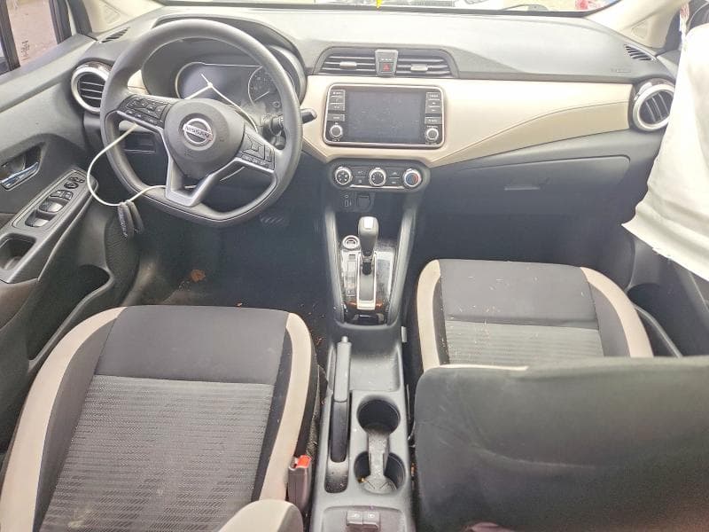 2021 NISSAN VERSA SV 8