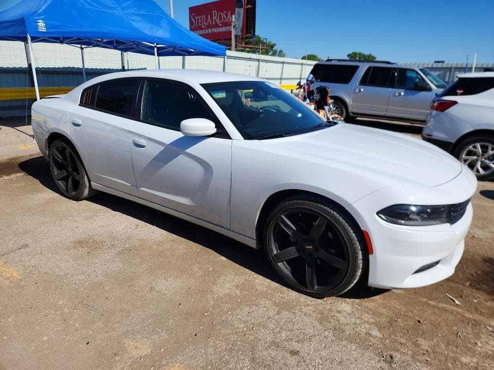 2022 DODGE CHARGER SXT 4