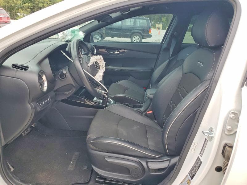 2021 KIA FORTE GT LINE 7