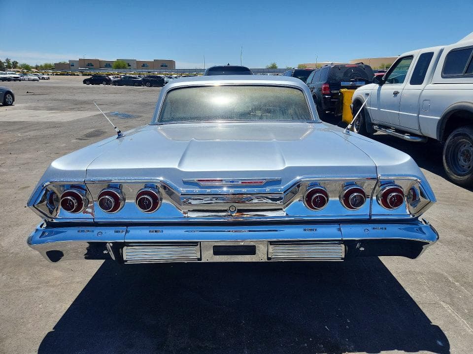 1963 CHEVROLET IMPALA 6