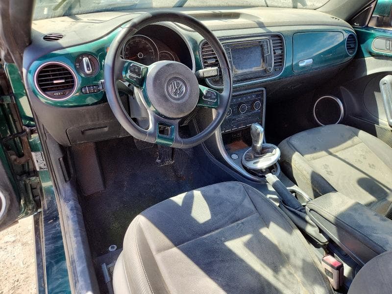 2018 VOLKSWAGEN BEETLE S S 8
