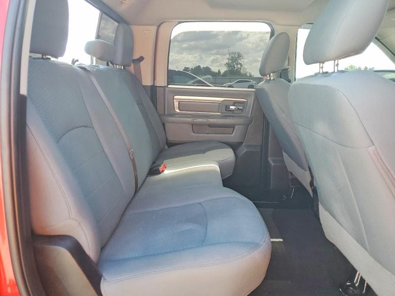 2020 RAM 1500 CLASSIC SLT 10