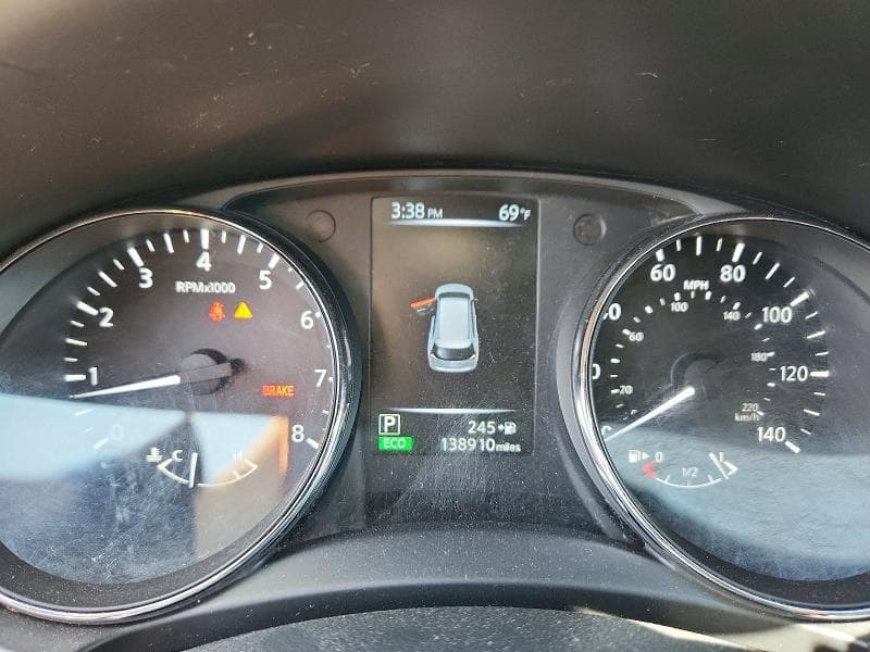 2017 NISSAN ROGUE SV 9