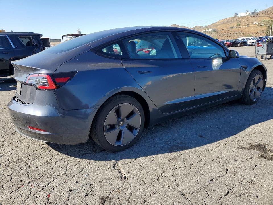 2023 TESLA MODEL 3 3