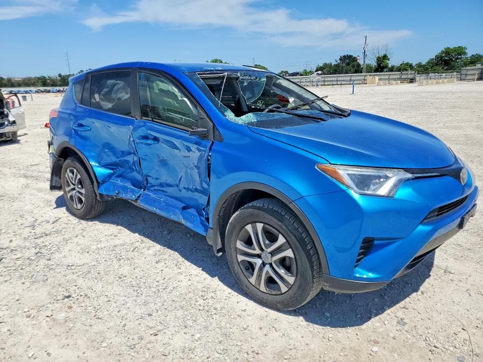 2018 TOYOTA RAV4 LE 4