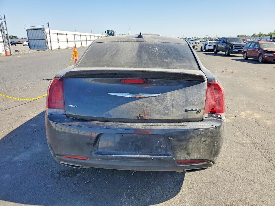 2018 CHRYSLER 300 S 6