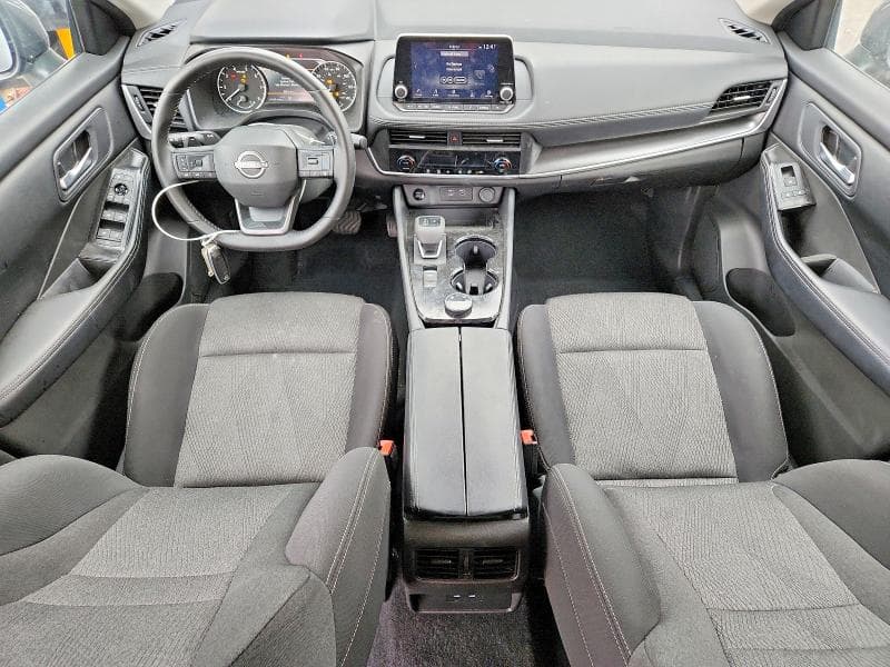 2025 NISSAN ROGUE SV 8