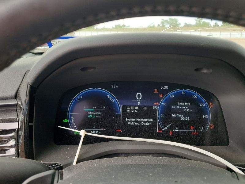 2025 TOYOTA CAMRY XSE 9