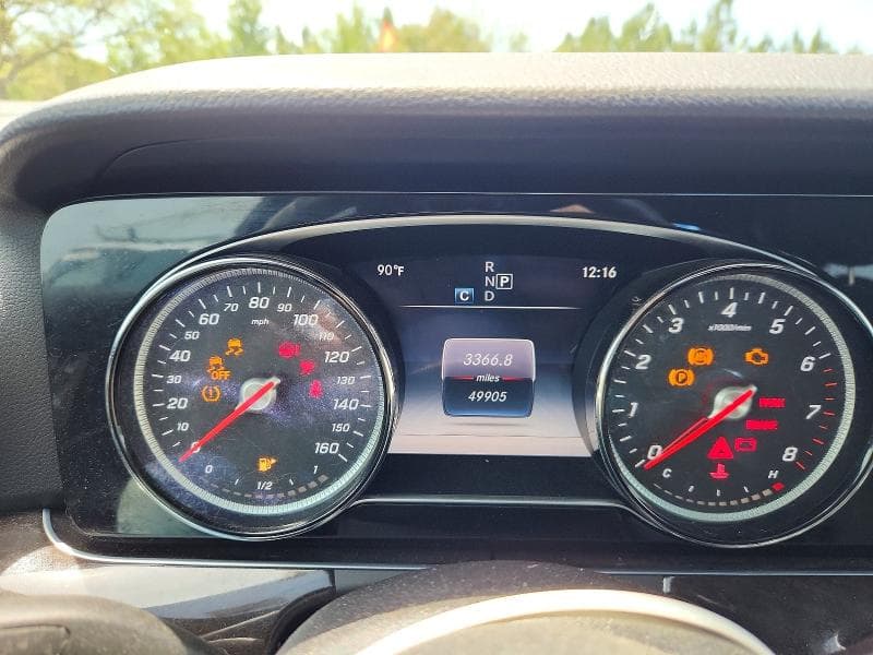 2019 MERCEDES-BENZ E 300 300 9