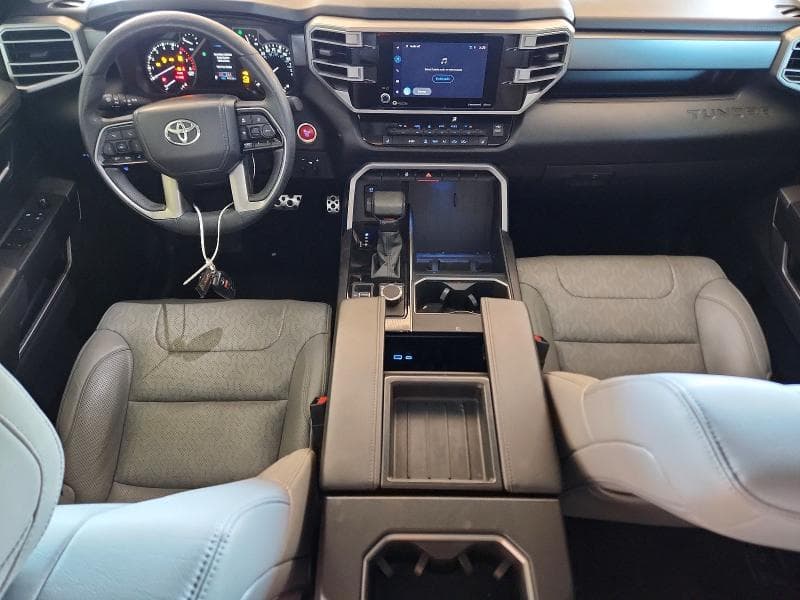 2023 TOYOTA TUNDRA SR5 8