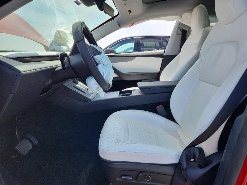 2026 TESLA MODEL Y 7