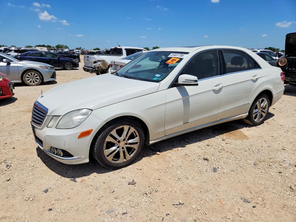 2010 MERCEDES-BENZ E-CLASS - 1