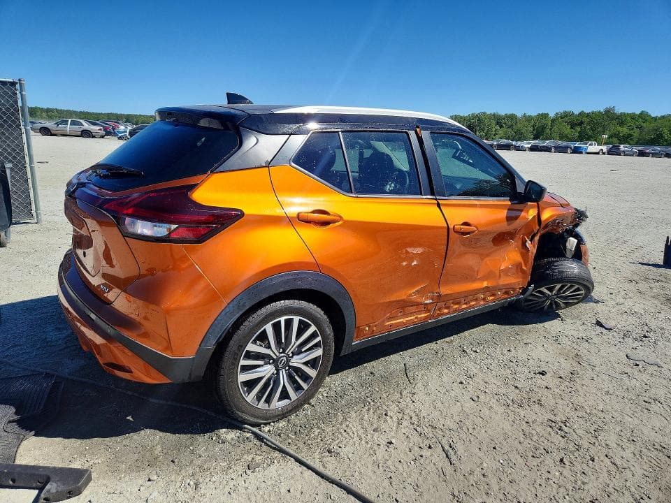 2023 NISSAN KICKS SV 3