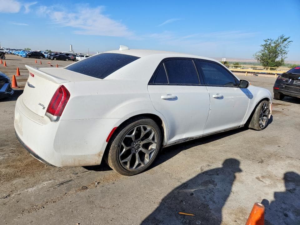 2018 CHRYSLER 300 3