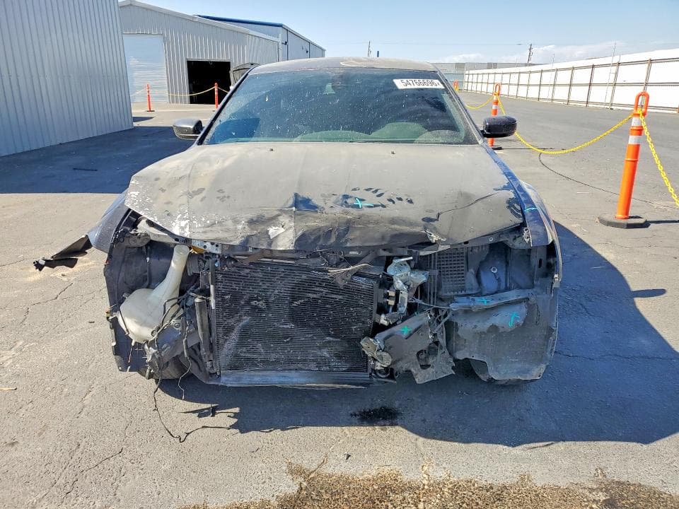 2018 CHRYSLER 300 S 5
