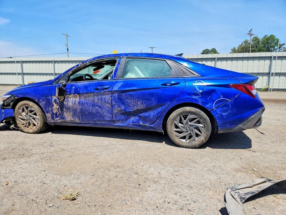 2024 HYUNDAI ELANTRA SEL 2
