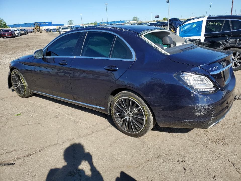 2019 MERCEDES-BENZ C 300 2
