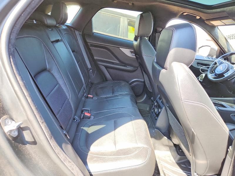 2019 JAGUAR F-PACE S 10