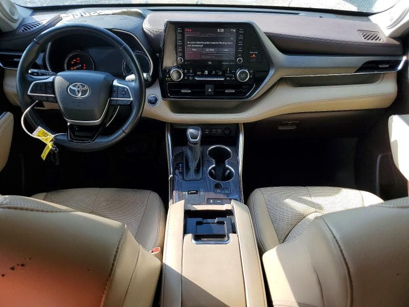 2022 TOYOTA HIGHLANDER LIMITED 8