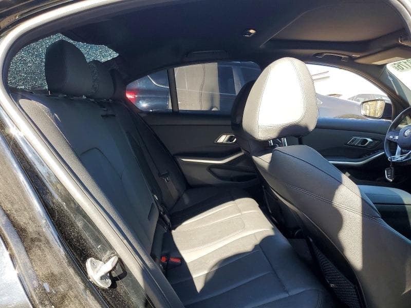 2021 BMW 330XI 10
