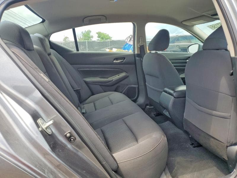 2020 NISSAN ALTIMA S 10