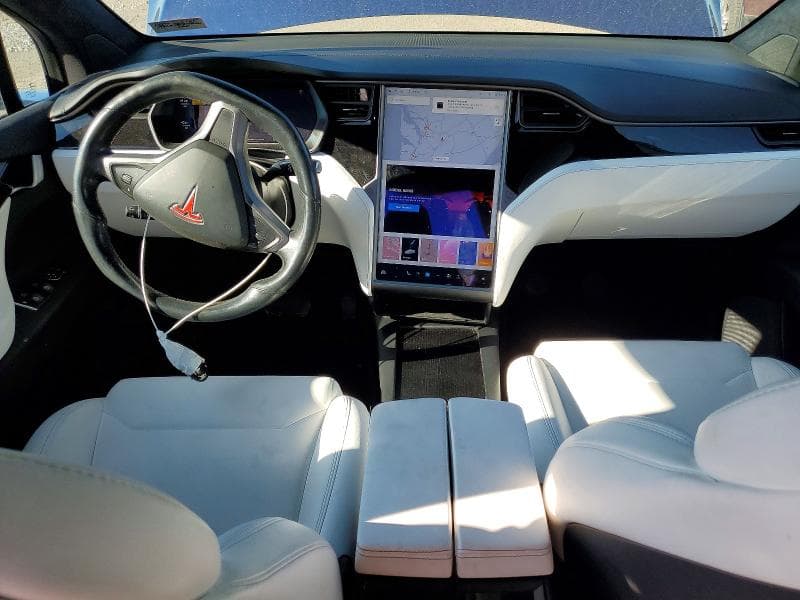 2019 TESLA MODEL X 8