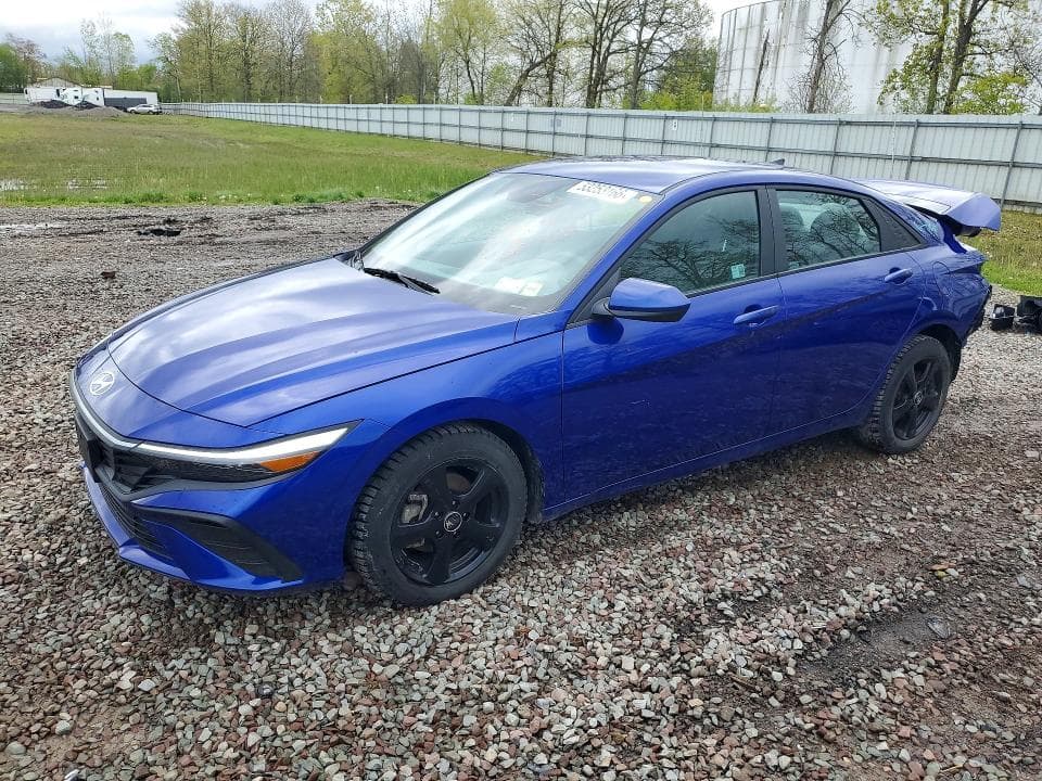 2024 HYUNDAI ELANTRA SE - 1