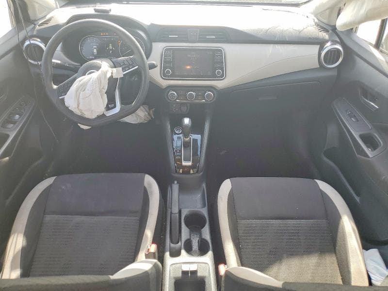 2021 NISSAN VERSA SV 8