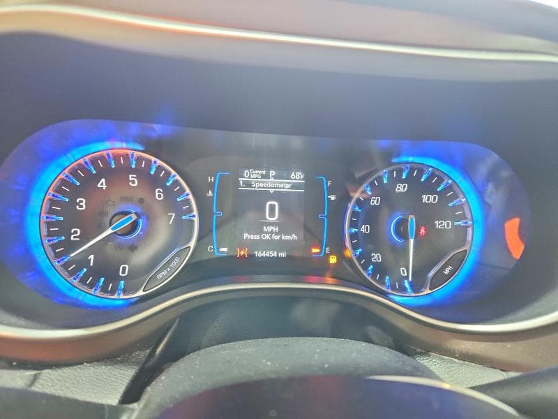 2020 CHRYSLER VOYAGER LXI 9