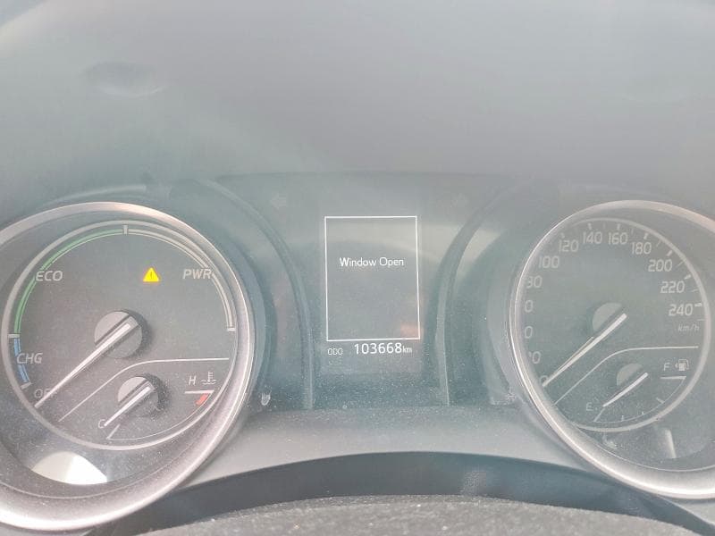 2023 TOYOTA CAMRY XLE 9