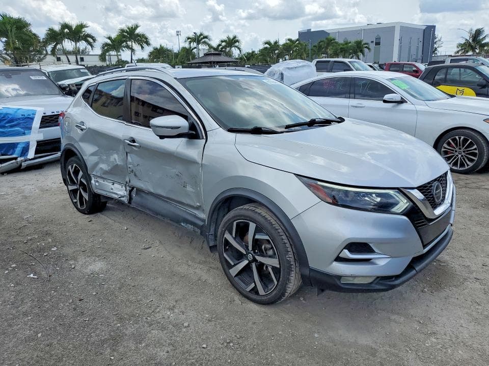 2017 NISSAN ROGUE SPORT S 4