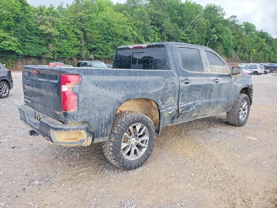 2019 CHEVROLET SILVERADO K1500 RST 3