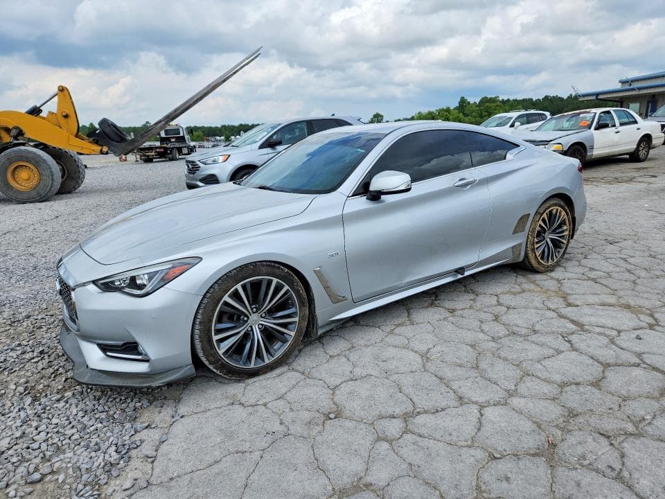 2017 INFINITI Q60
