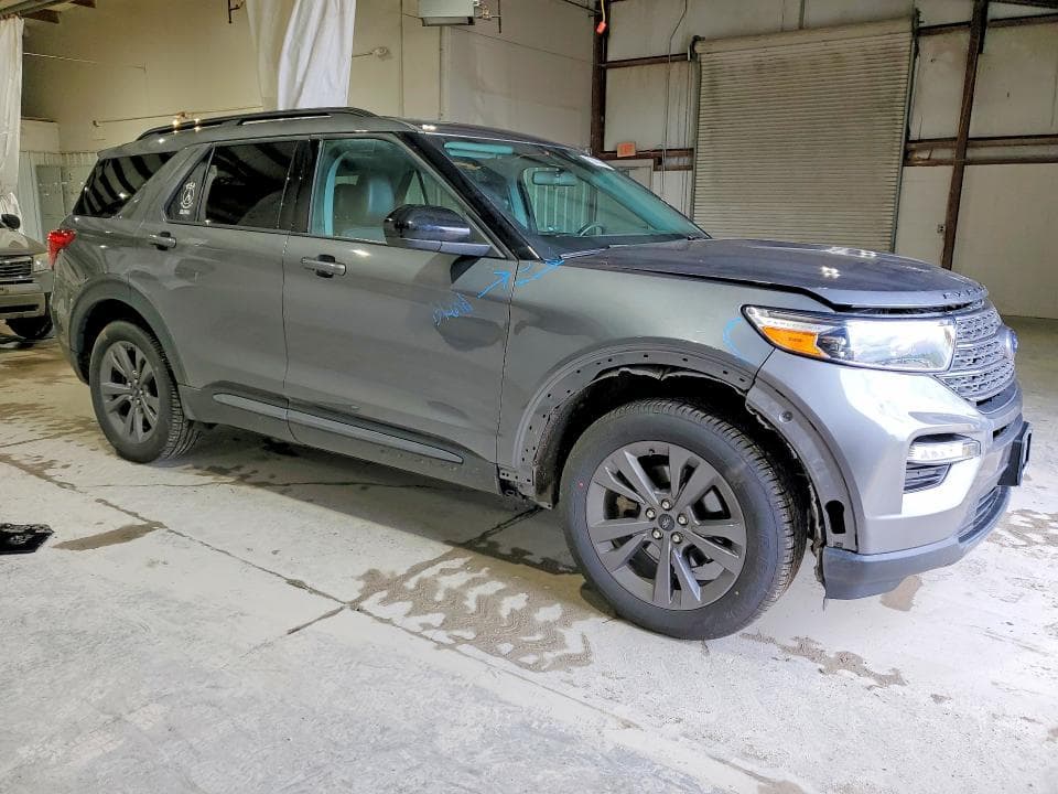 2022 FORD EXPLORER XLT 4
