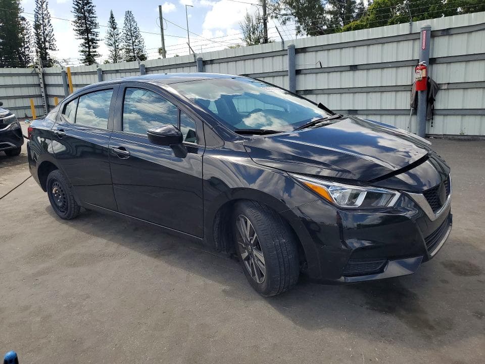 2021 NISSAN VERSA SV 4