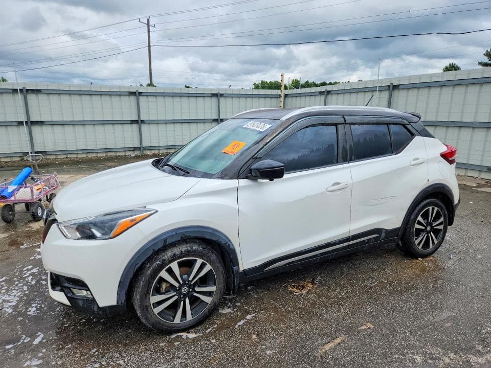 2019 NISSAN KICKS SR